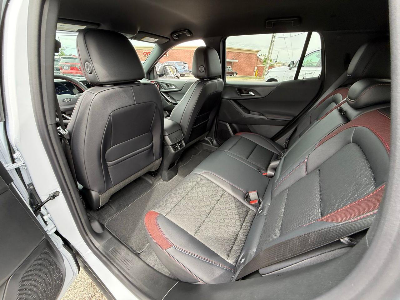 2026 Chevrolet Equinox RS Crestwood KY