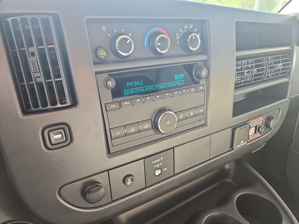 2026 Chevrolet Express 2500 Work Van