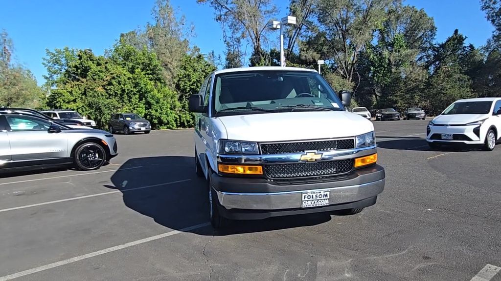 2026 Chevrolet Express 2500 Work Van