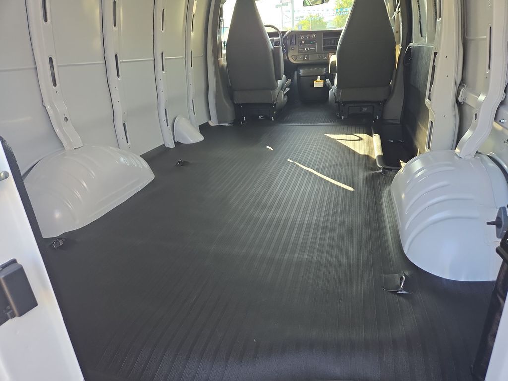 2026 Chevrolet Express 2500 Work Van Folsom CA