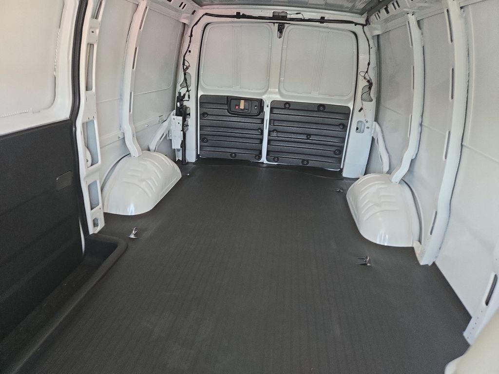 2026 Chevrolet Express 2500 Work Van Folsom CA