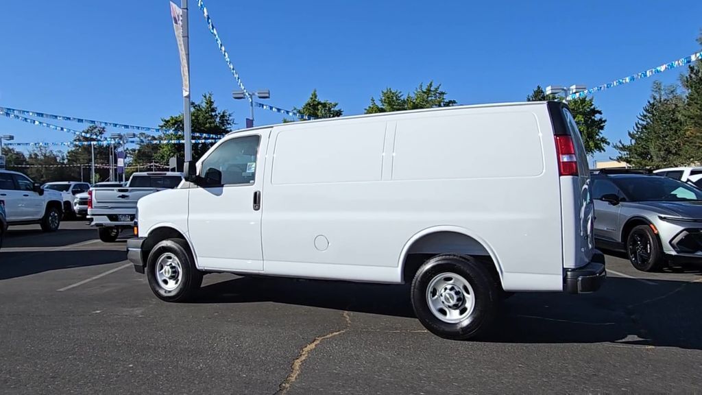 2026 Chevrolet Express 2500 Work Van Folsom CA