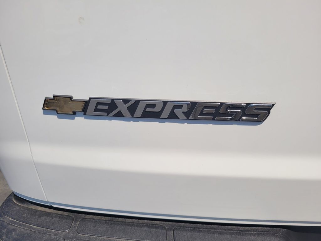 2026 Chevrolet Express 2500 Work Van Roseville CA