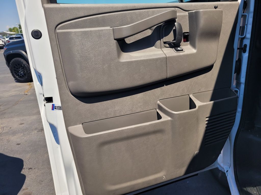 2026 Chevrolet Express 2500 Work Van Roseville CA