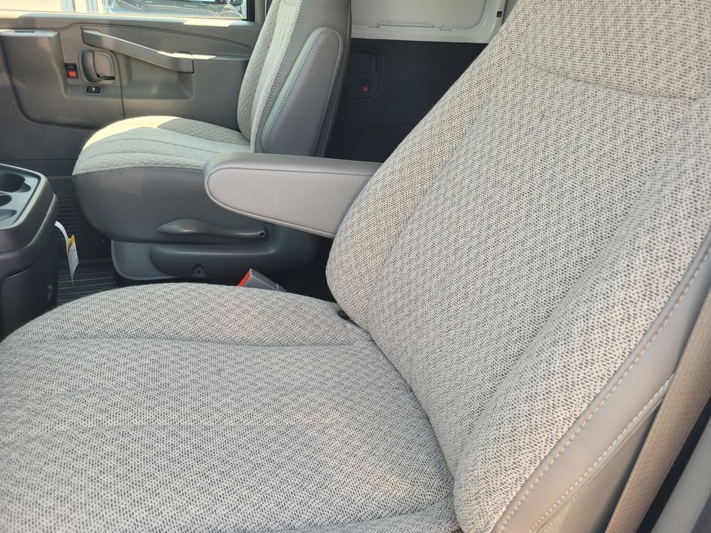 2026 Chevrolet Express 2500 Work Van Roseville CA