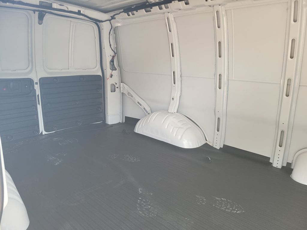 2026 Chevrolet Express 2500 Work Van Roseville CA