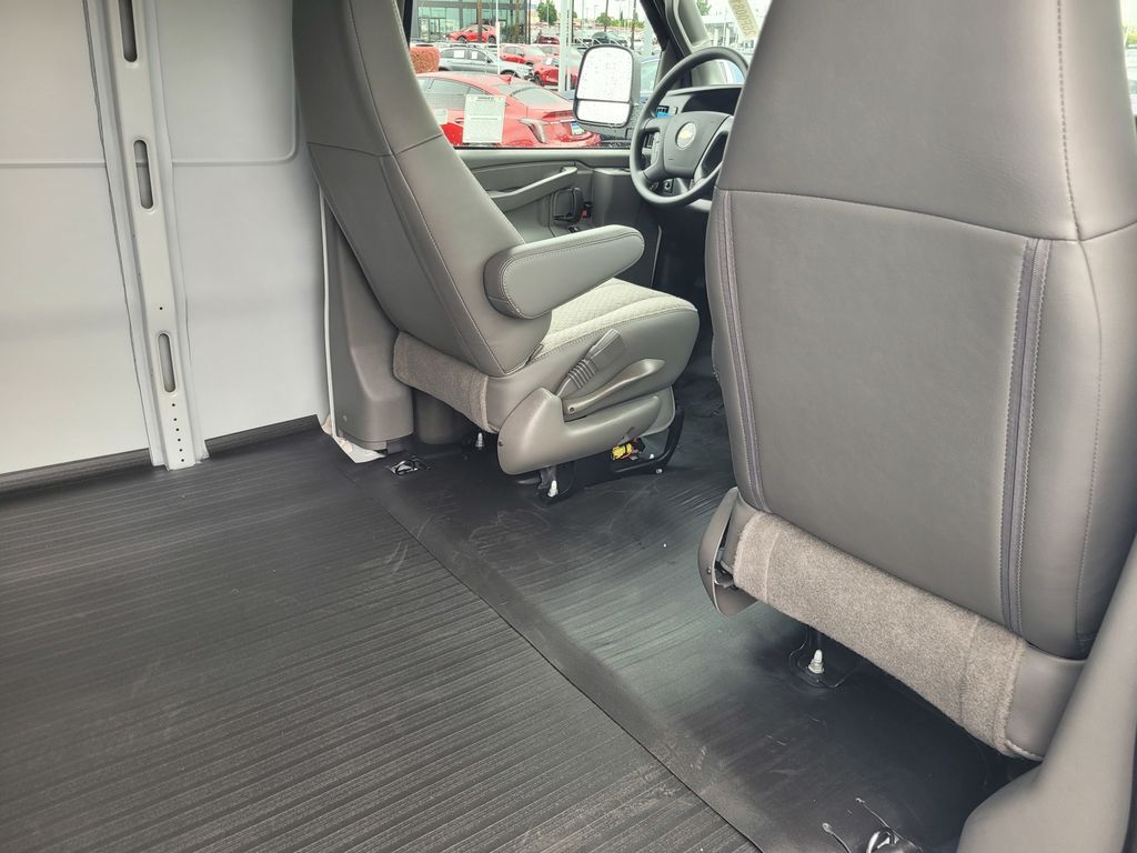 2026 Chevrolet Express 3500 Work Van Roseville CA