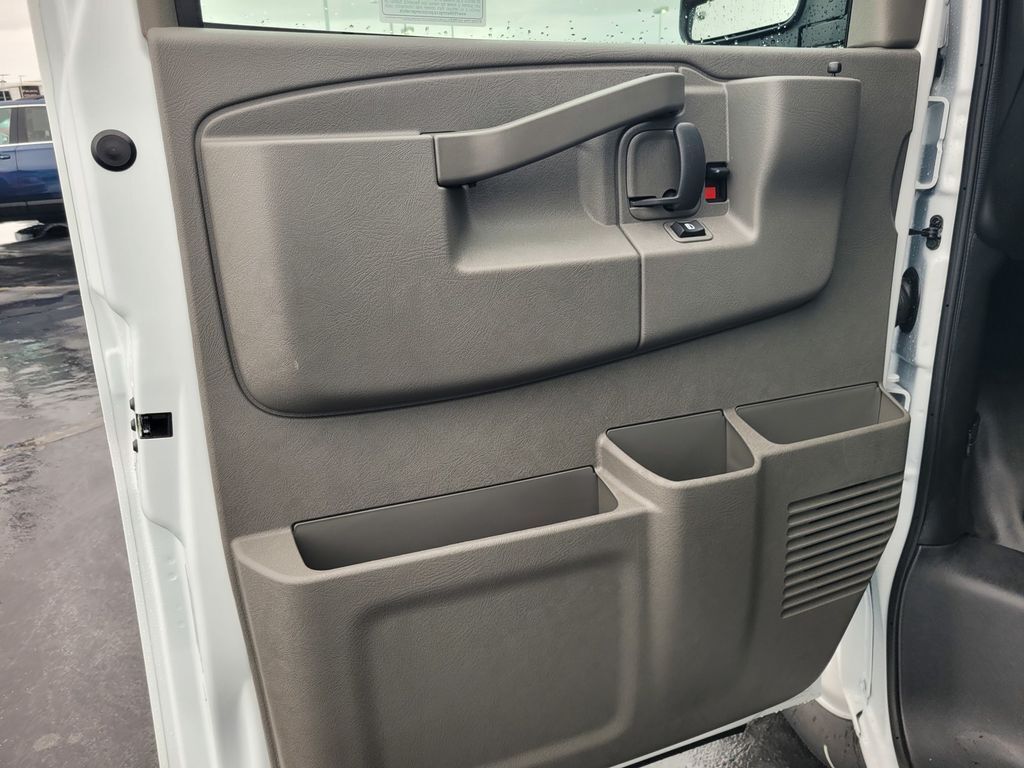 2026 Chevrolet Express 3500 Work Van Roseville CA