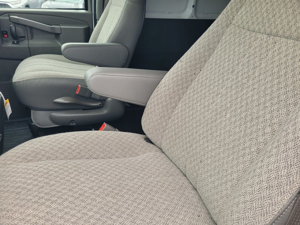 2026 Chevrolet Express 3500 Work Van Roseville CA