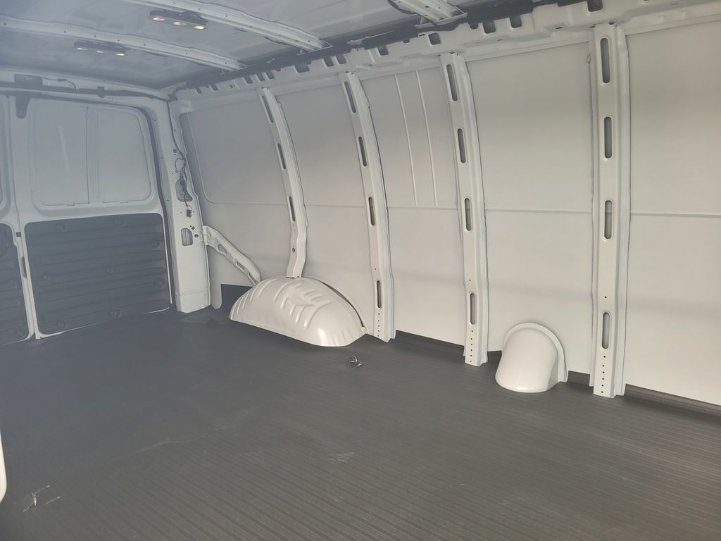 2026 Chevrolet Express 3500 Work Van Roseville CA