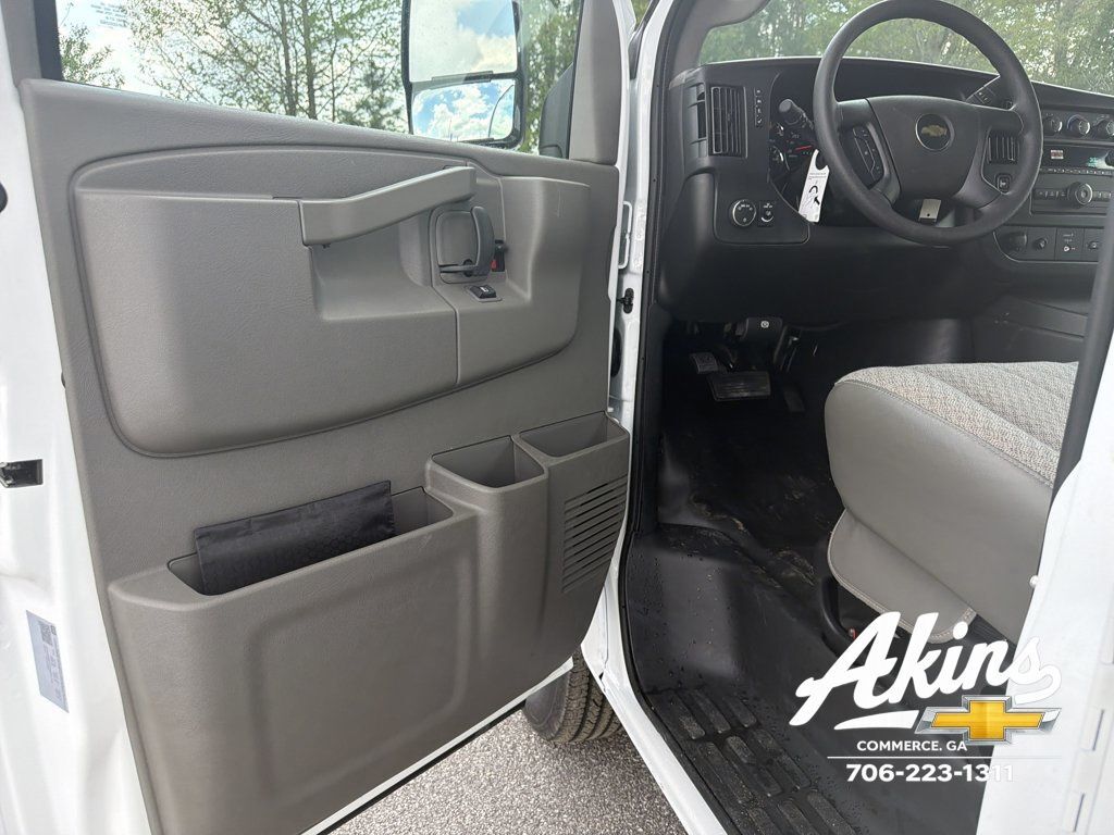 2026 Chevrolet Express 3500 Work Van Commerce GA