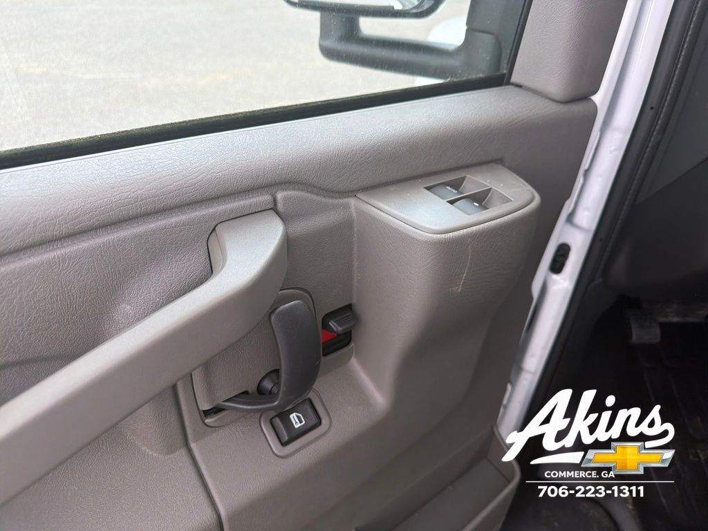 2026 Chevrolet Express 3500 Work Van Commerce GA