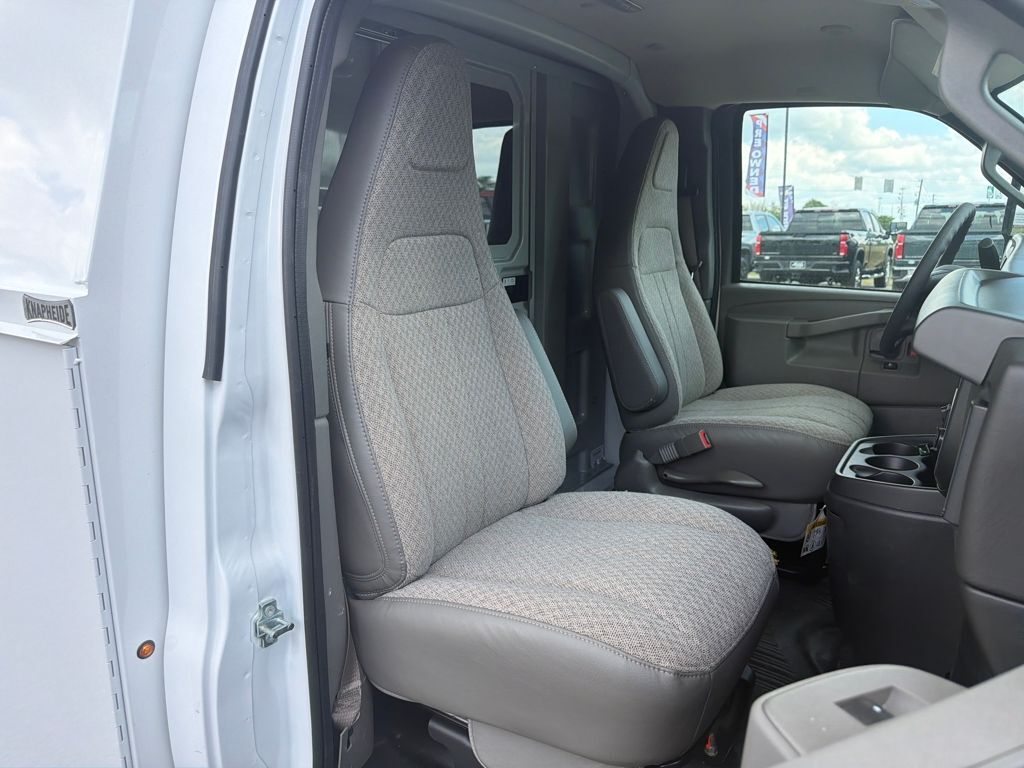 2026 Chevrolet Express 3500 Work Van Commerce GA