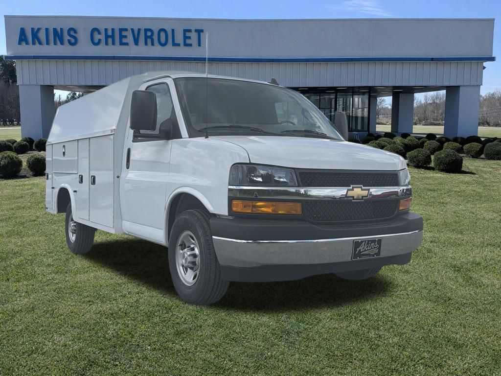2026 Chevrolet Express 3500 Work Van Commerce GA