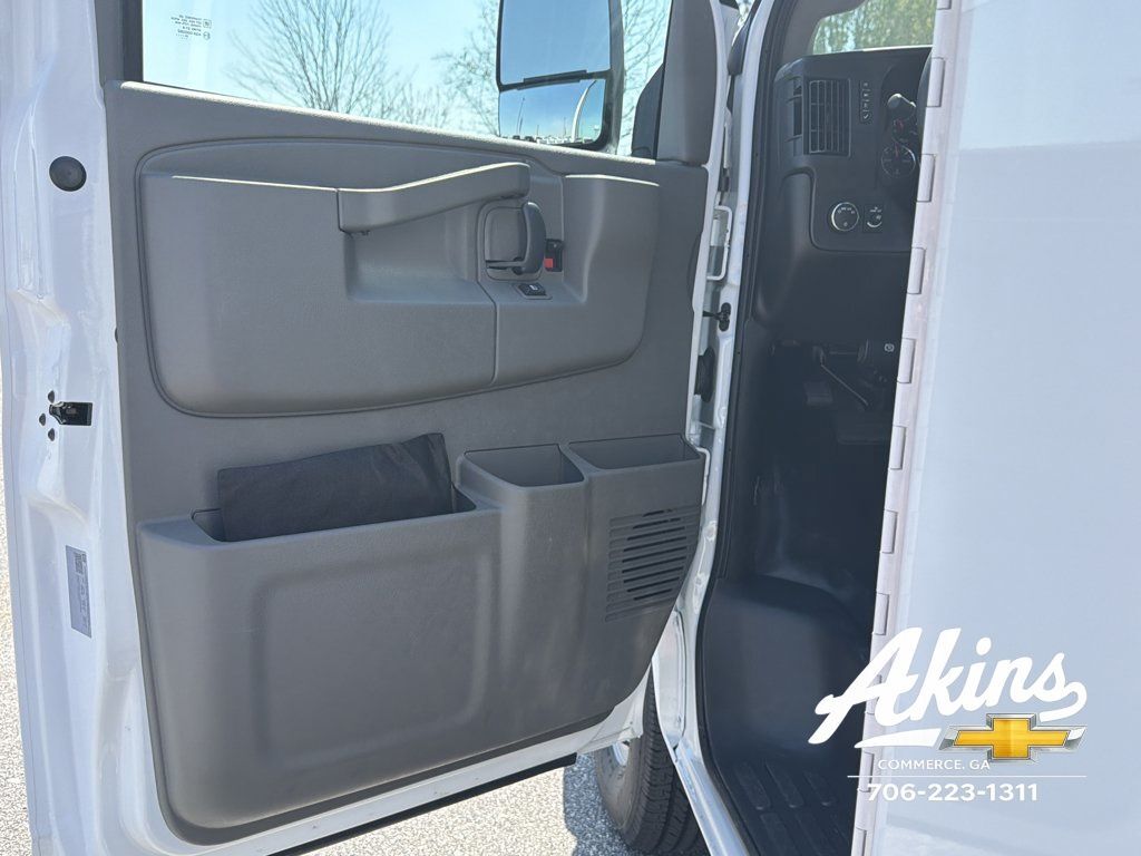 2026 Chevrolet Express 3500 Work Van Commerce GA