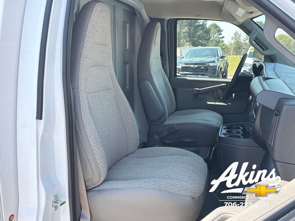 2026 Chevrolet Express 3500 Work Van Commerce GA