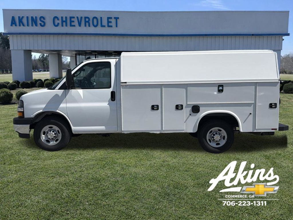2026 Chevrolet Express 3500 Work Van Commerce GA
