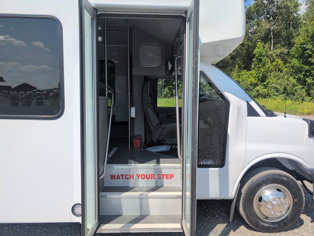 2026 Chevrolet HLE COACH Johnstown NY