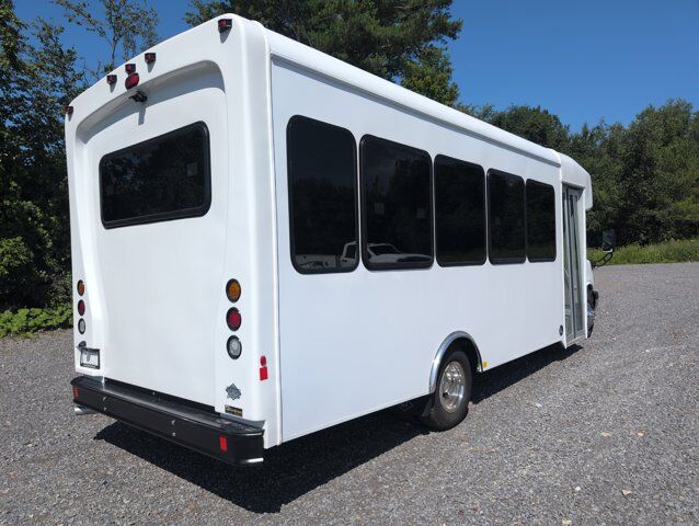 2026 Chevrolet HLE HLE COACH Johnstown NY
