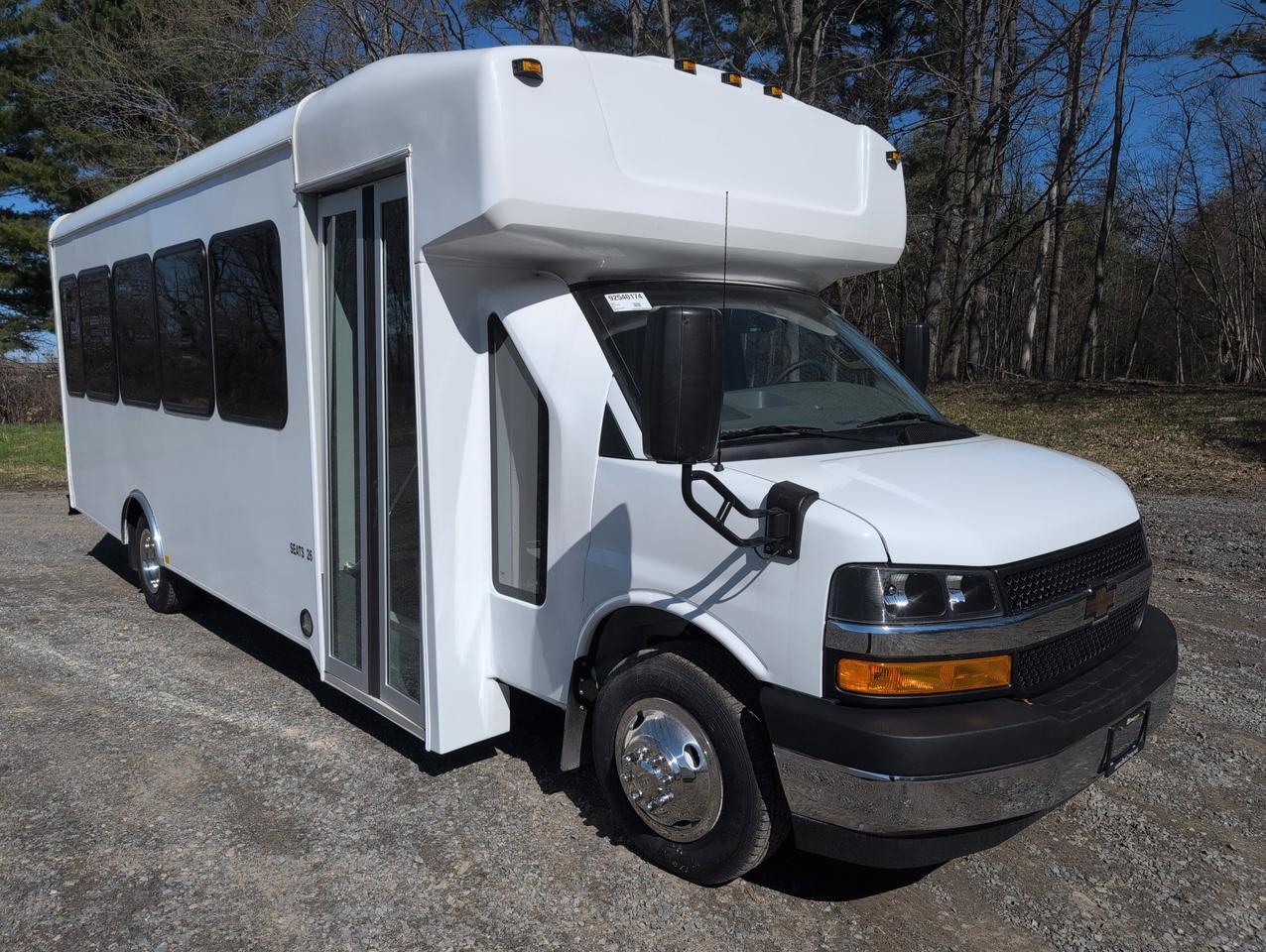 2026 Chevrolet HLE HLE COACH