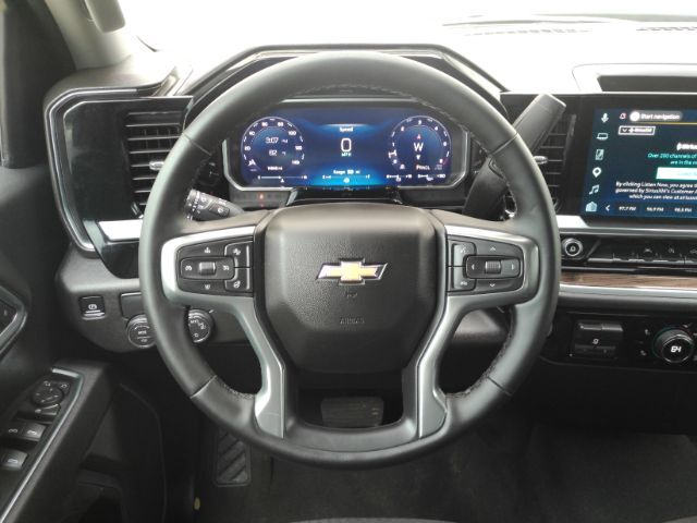 2026 Chevrolet Silverado 1500 2WD Crew Cab Short Bed LT Plano TX