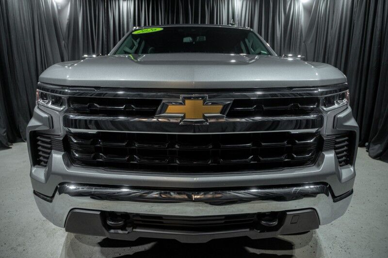 2026 Chevrolet Silverado 1500 4WD Crew Cab 147" LT w/1LT Pickup Truck