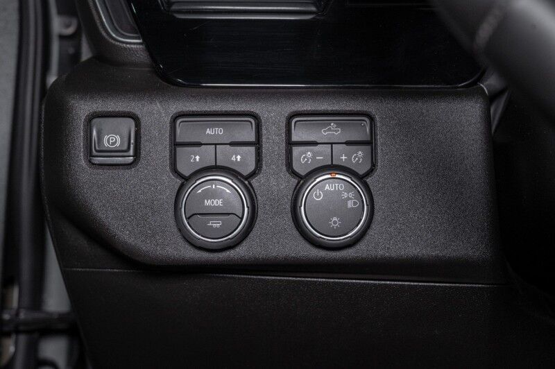 2026 Chevrolet Silverado 1500 4WD Crew Cab 147" LT w/1LT Pickup Truck Peoria AZ