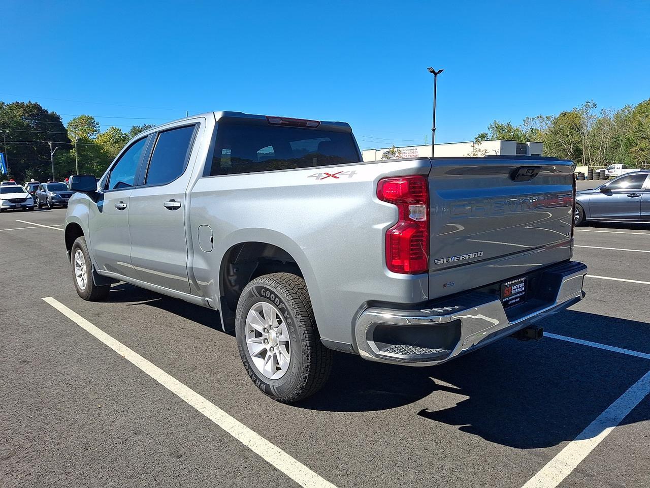 2026 Chevrolet Silverado 1500 4WD Crew Cab Standard Bed LT