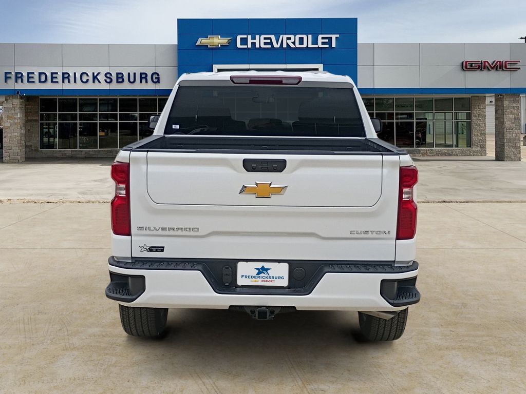 2026 Chevrolet Silverado 1500 Custom Fredericksburg WA