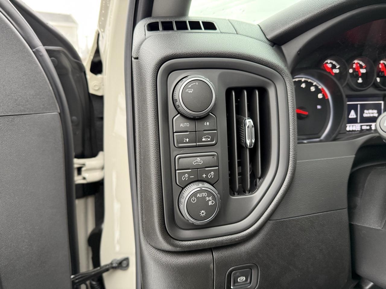 2026 Chevrolet Silverado 1500 Custom Crestwood KY