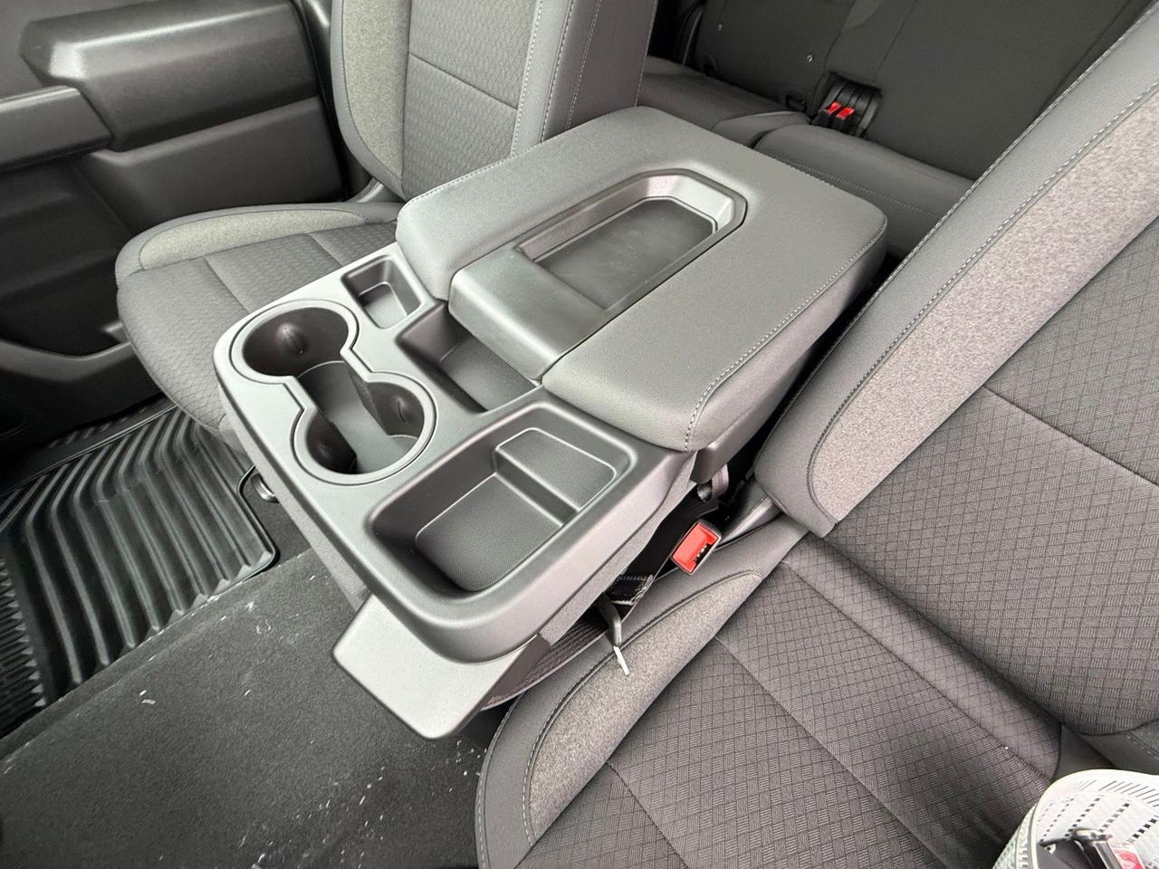 2026 Chevrolet Silverado 1500 Custom Crestwood KY