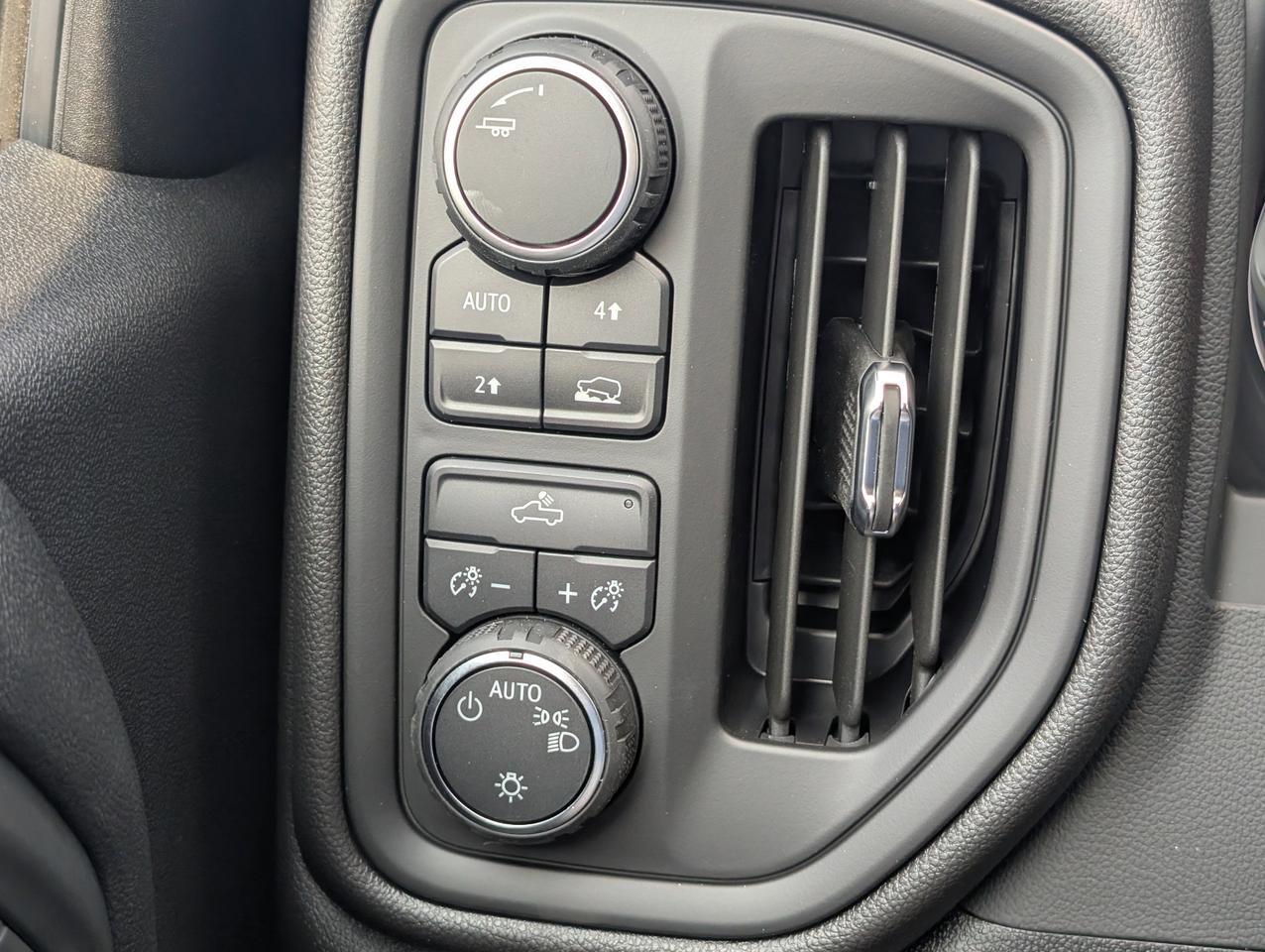 2026 Chevrolet Silverado 1500 Custom Dalton GA