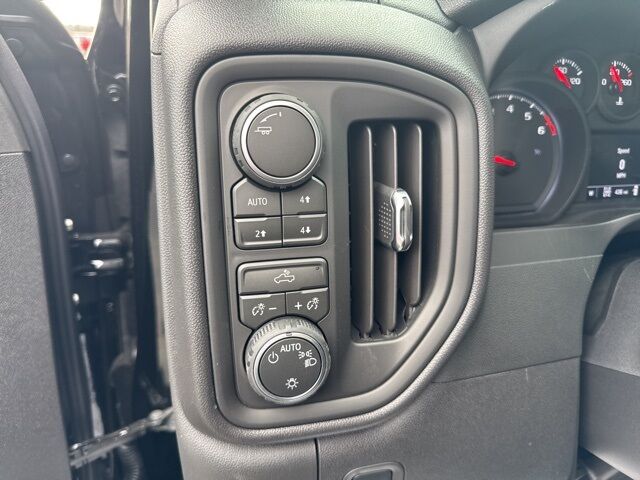 2026 Chevrolet Silverado 1500 Custom Trail Boss Kerrville TX