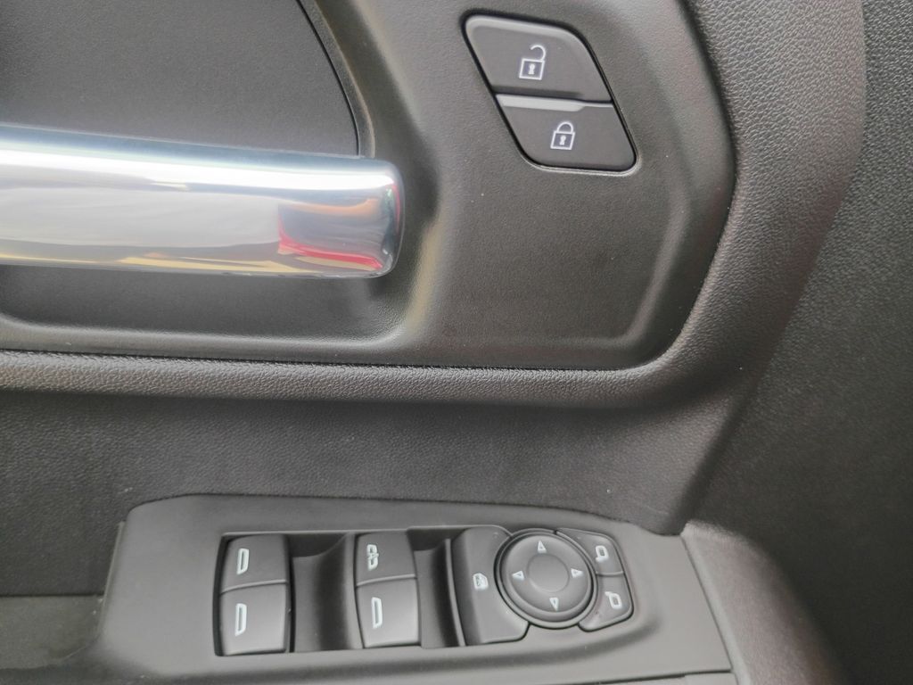 2026 Chevrolet Silverado 1500 Custom Trail Boss Fredericksburg WA