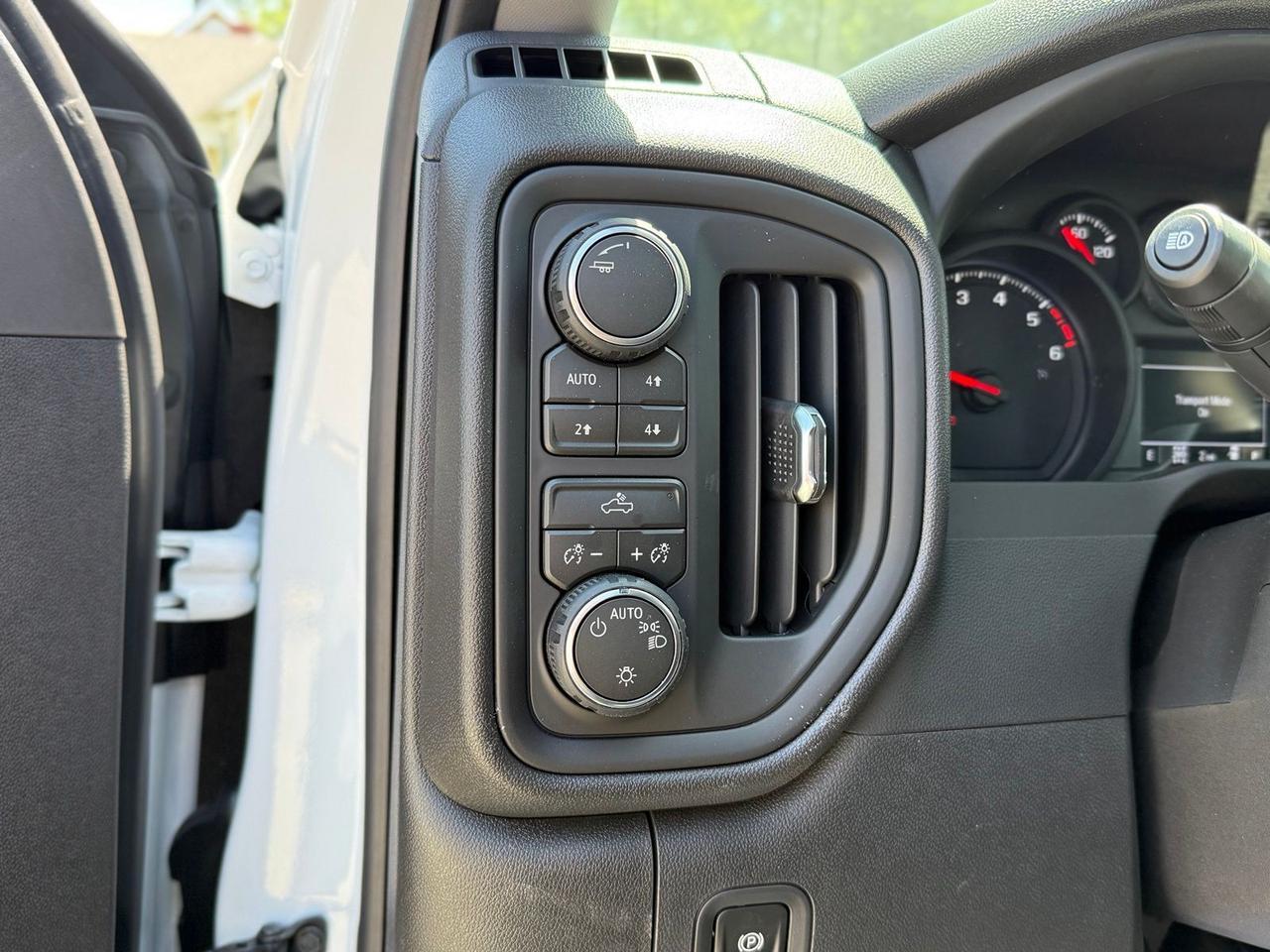 2026 Chevrolet Silverado 1500 Custom Trail Boss Crestwood KY