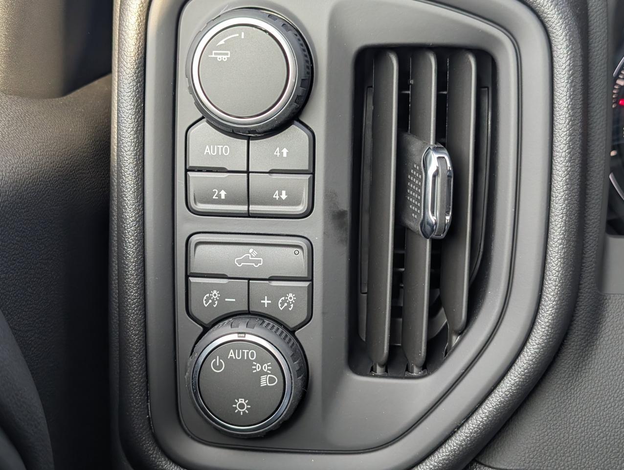 2026 Chevrolet Silverado 1500 Custom Trail Boss Dalton GA