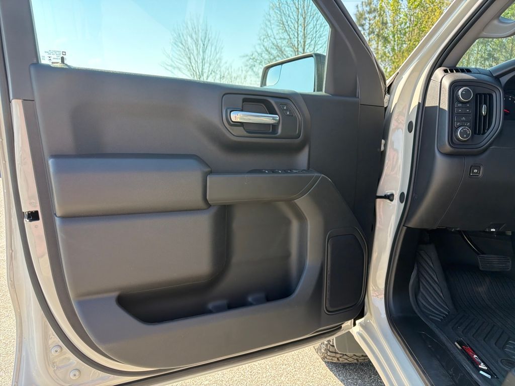 2026 Chevrolet Silverado 1500 Custom Trail Boss Commerce GA