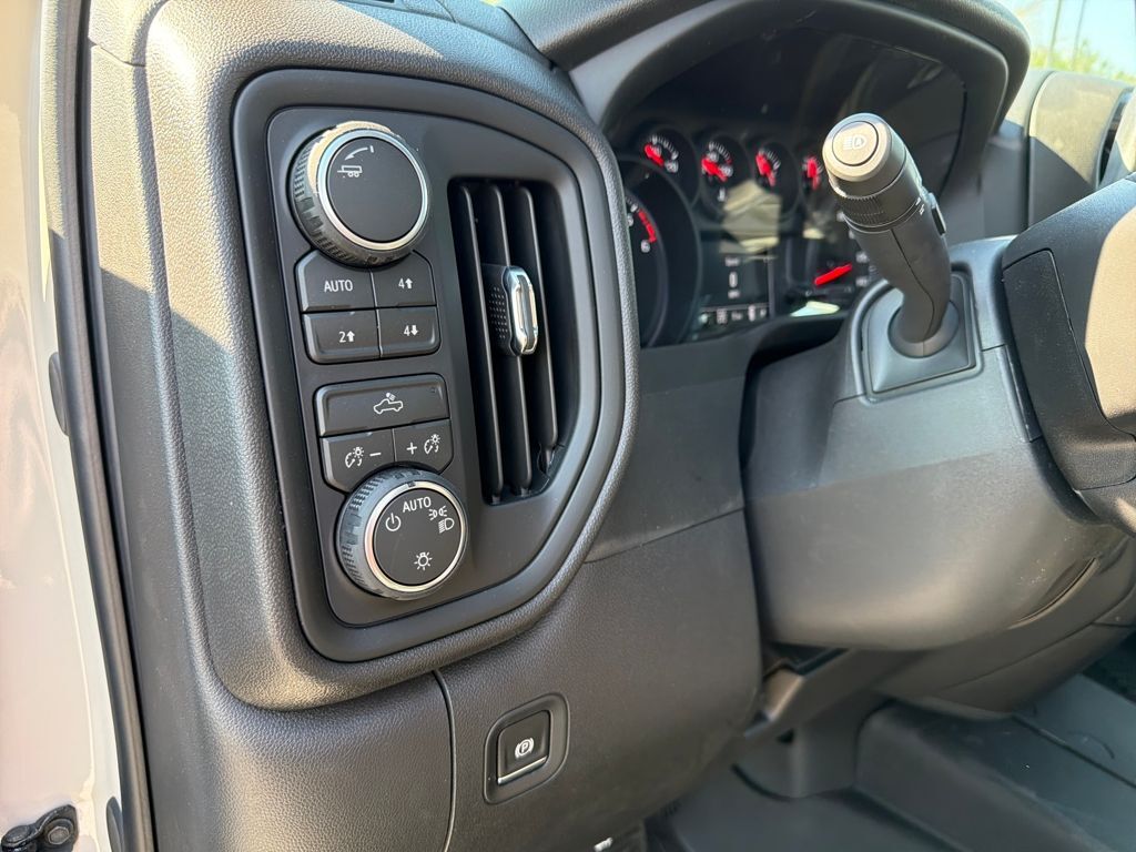 2026 Chevrolet Silverado 1500 Custom Trail Boss Commerce GA