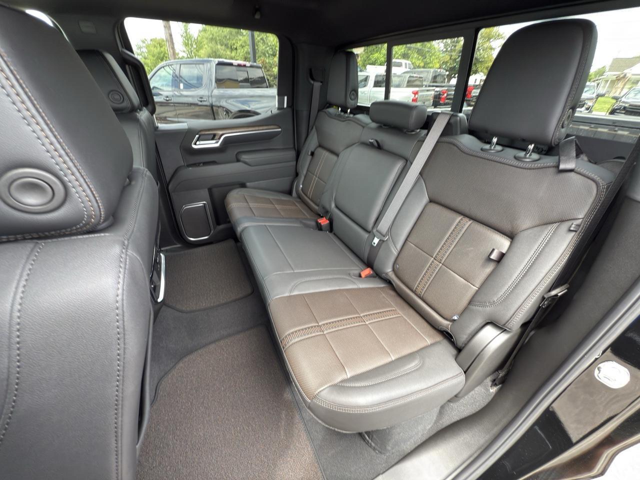 2026 Chevrolet Silverado 1500 High Country Crestwood KY