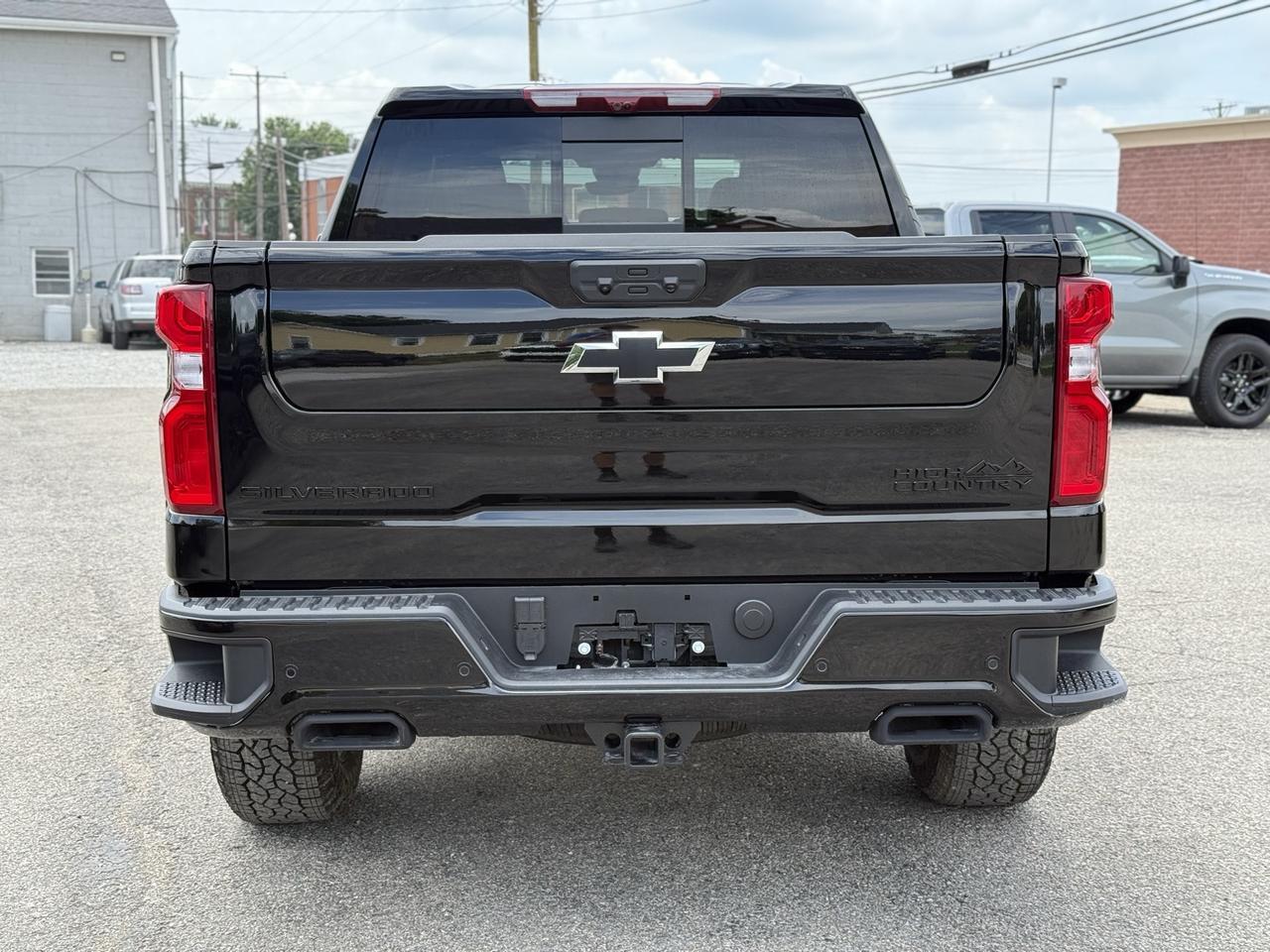 2026 Chevrolet Silverado 1500 High Country Crestwood KY