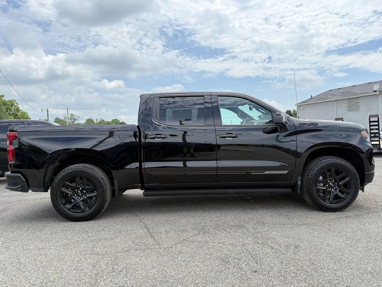 2026 Chevrolet Silverado 1500 High Country Crestwood KY