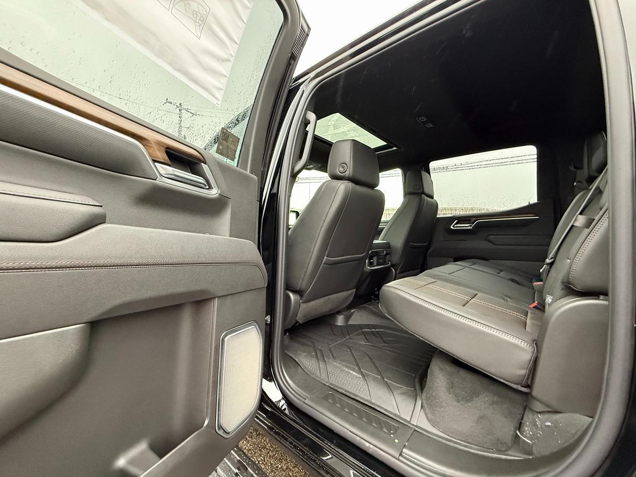 2026 Chevrolet Silverado 1500 High Country Crestwood KY