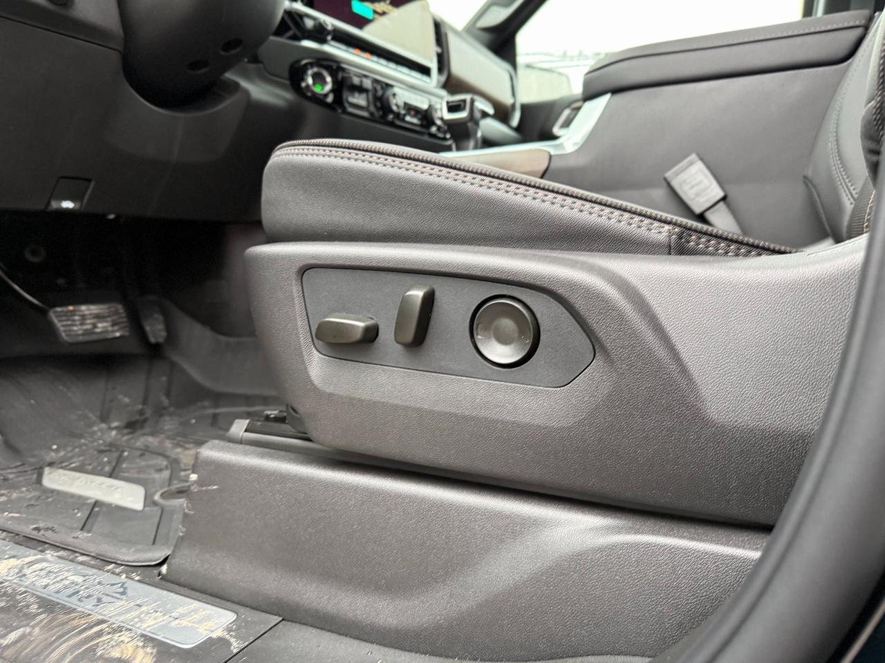 2026 Chevrolet Silverado 1500 High Country Crestwood KY