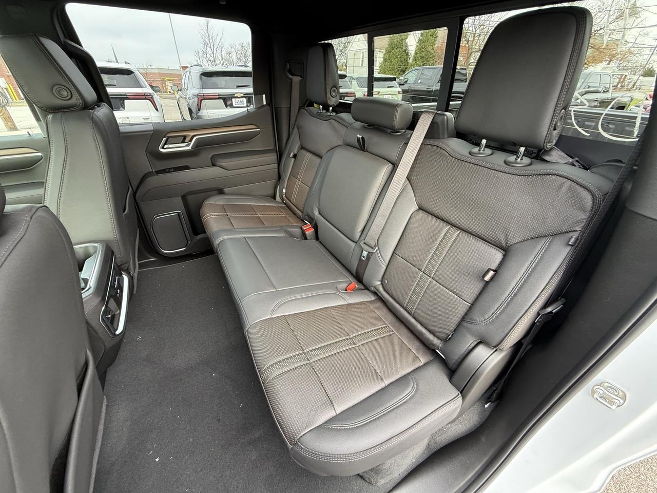 2026 Chevrolet Silverado 1500 High Country Crestwood KY