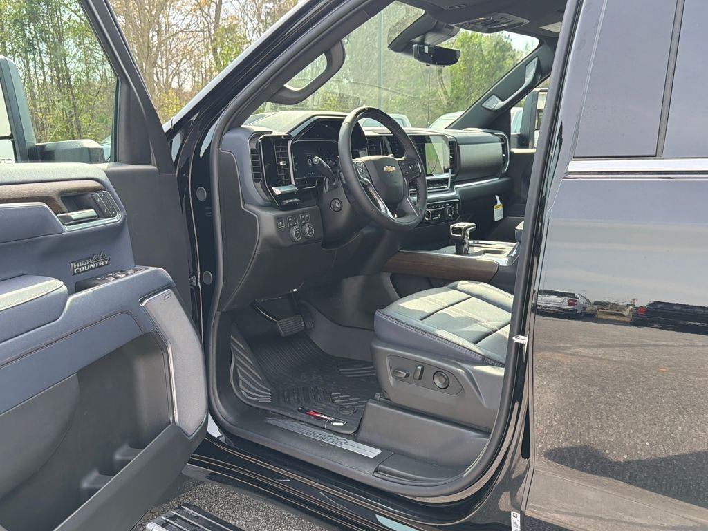2026 Chevrolet Silverado 1500 High Country Commerce GA