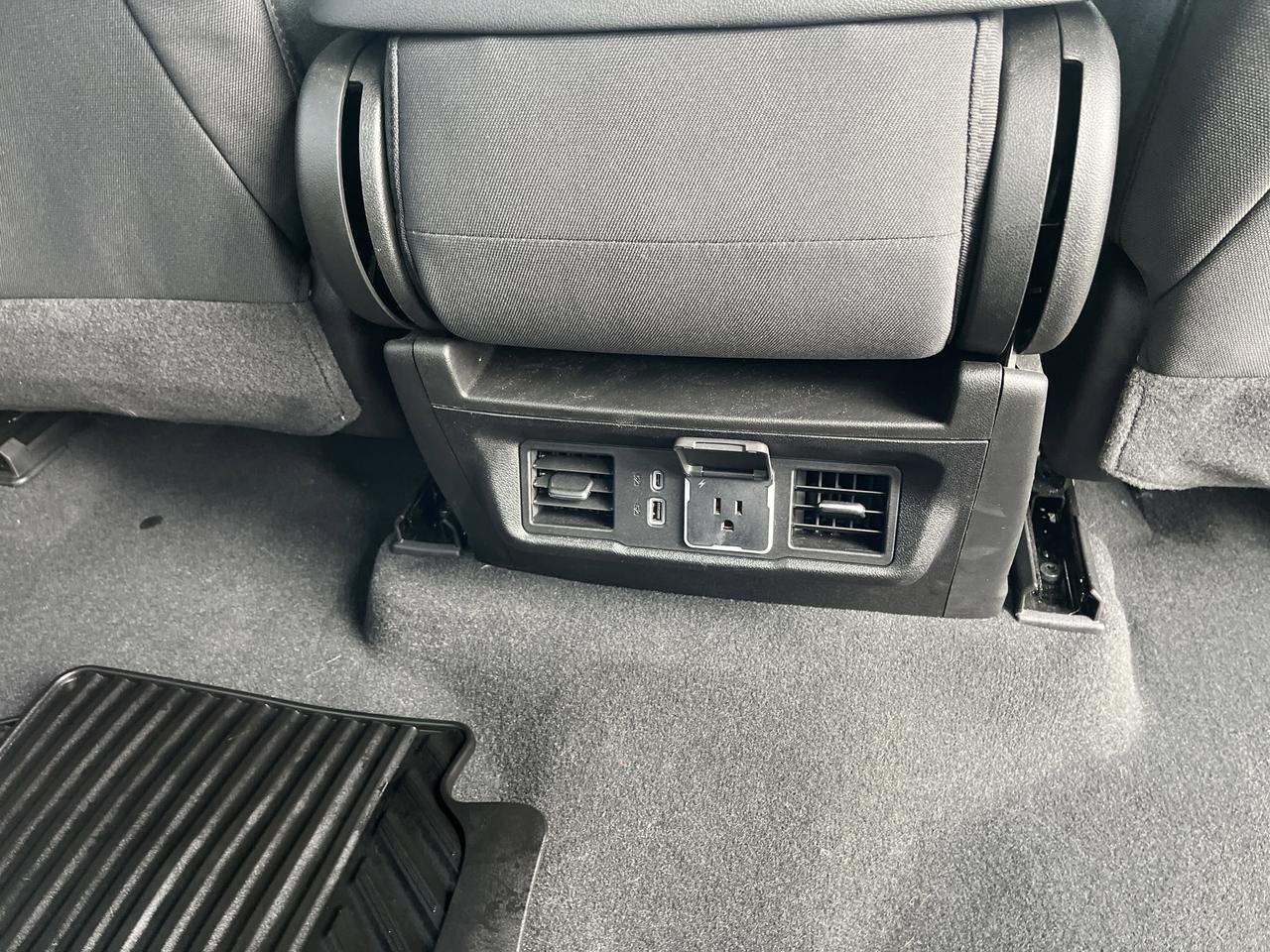 2026 Chevrolet Silverado 1500 LT Crew Cab 4WD w/20s All-TerrainTires HtdSeats HtdSteeringWheel RemoteStart HD-RearCamera Saukville WI