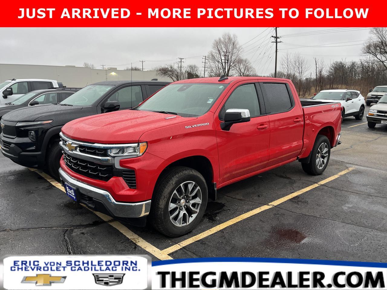 2026 Chevrolet Silverado 1500 LT Crew Cab 4WD w/20s HeatedSeats HeatedSteeringWheel RemoteStart HD-RearCamera