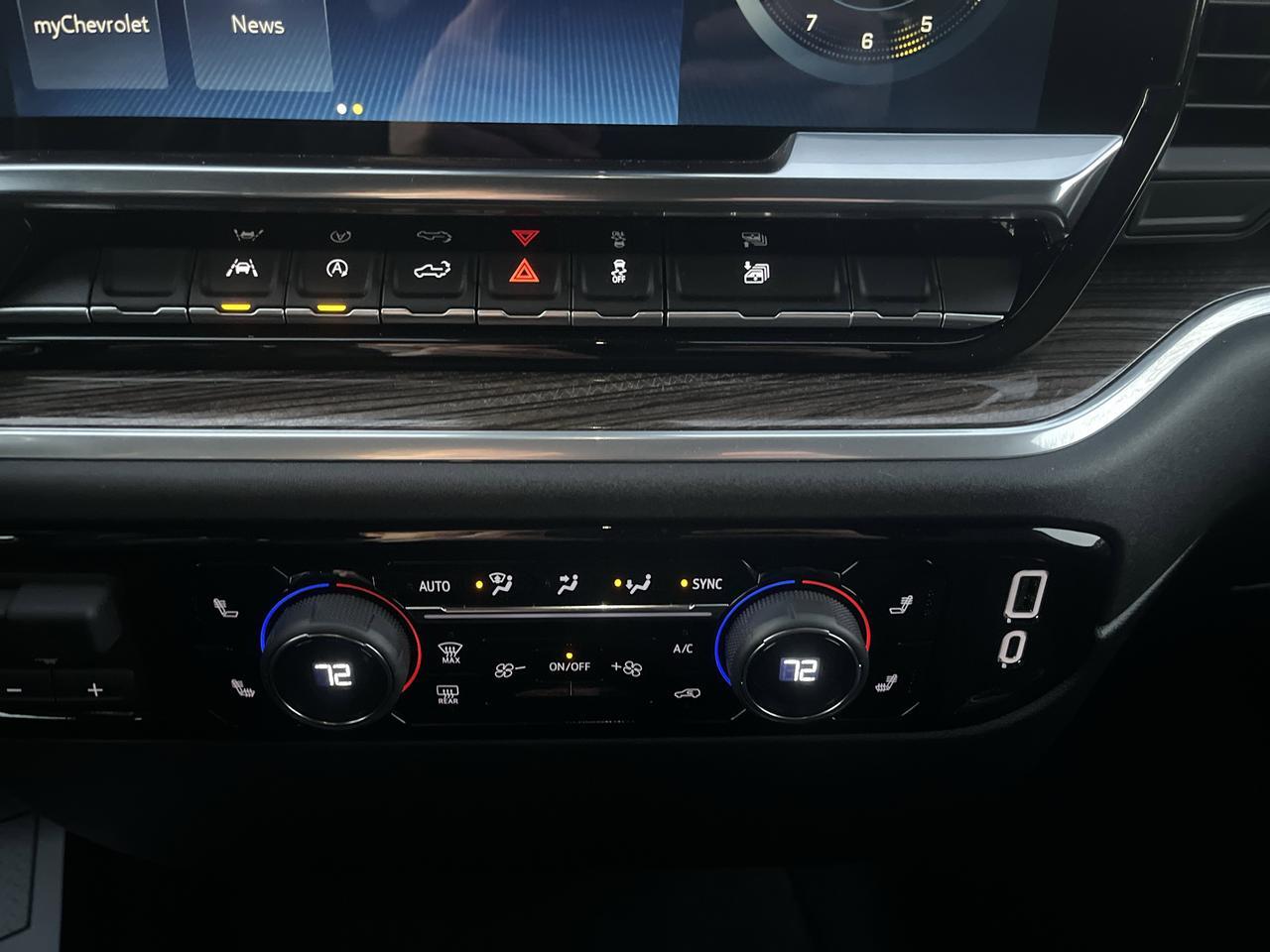 2026 Chevrolet Silverado 1500 LT Double Cab 4WD w/20s All-TerrainTires HtdSeats HtdSteeringWheel RemoteStart Saukville WI