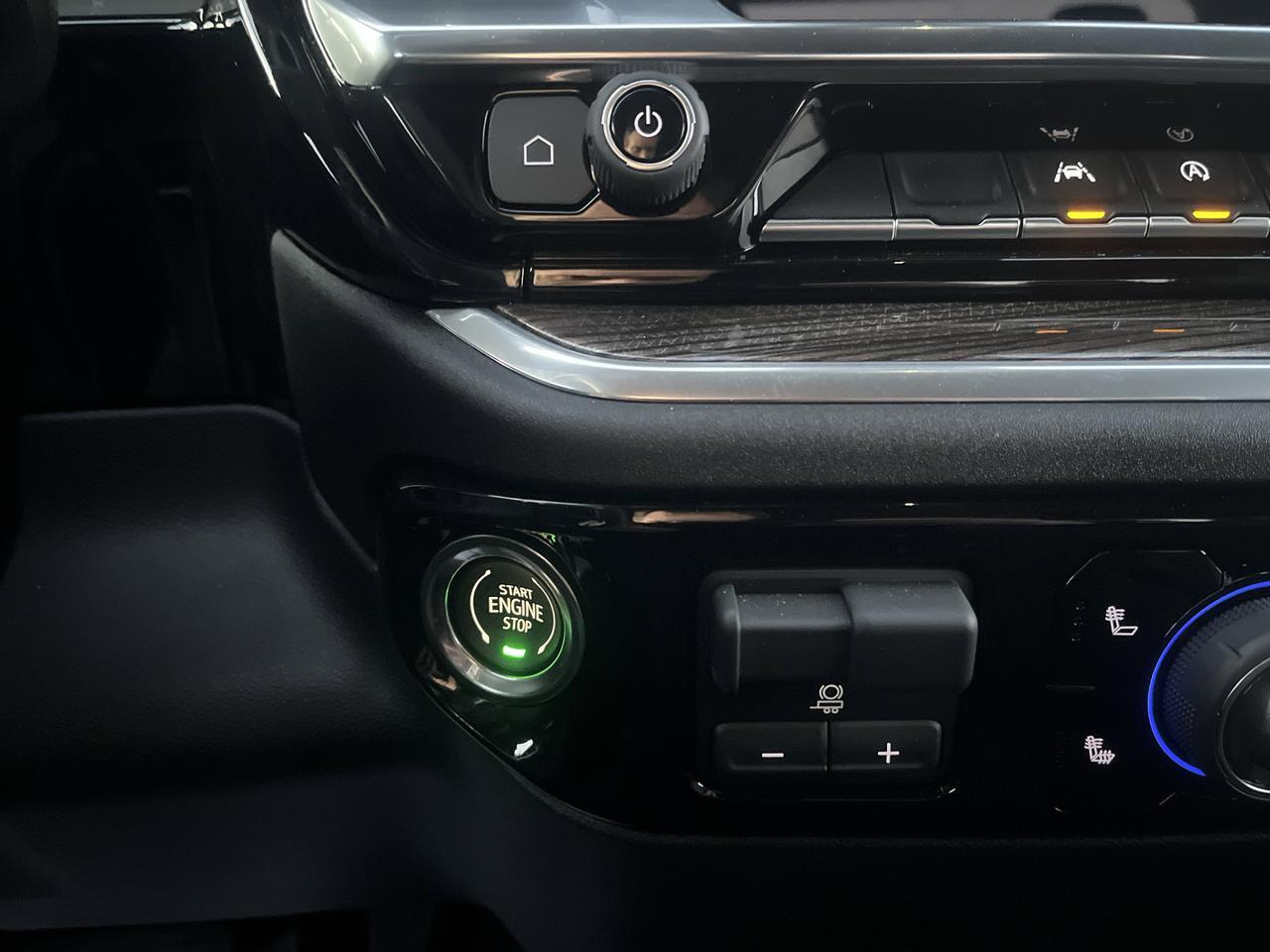 2026 Chevrolet Silverado 1500 LT Double Cab 4WD w/20s All-TerrainTires HtdSeats HtdSteeringWheel RemoteStart Saukville WI