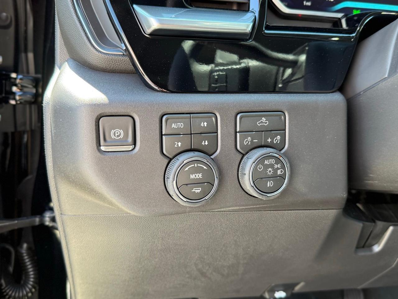 2026 Chevrolet Silverado 1500 LT Trail Boss Crestwood KY